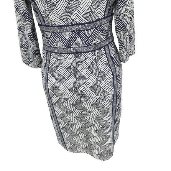J McLaughlin  3/4 Sleeve V-neck Sheath Dress Size XS Geometric Chevron Catalina - Picture 9 of 11